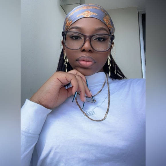 Gucci's GG0004ON features soft lines frames acetate front. Iconic web effect - Picture 9 of 16